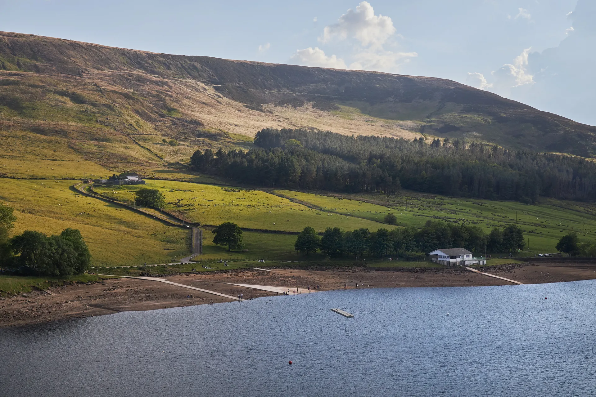 Peak District hills above Dovestone Reservoir