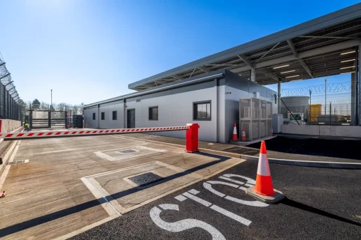 East Midlands Airport completion by BAM, 026-BAM-East_Midlands_Airport_New_Extension_and_Gatehouses.jpg