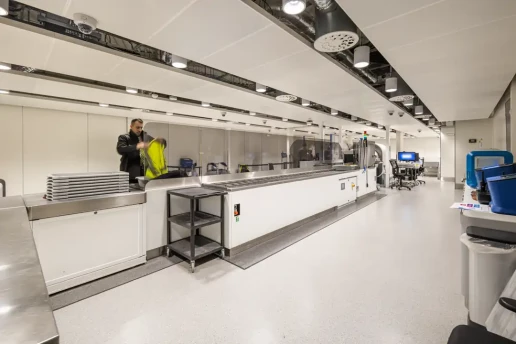 East Midlands Airport completion by BAM, 052-BAM-East_Midlands_Airport_New_Extension_and_Gatehouses.jpg